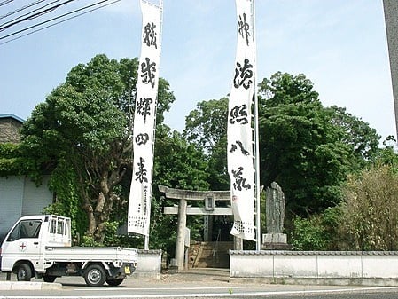 神社のポール